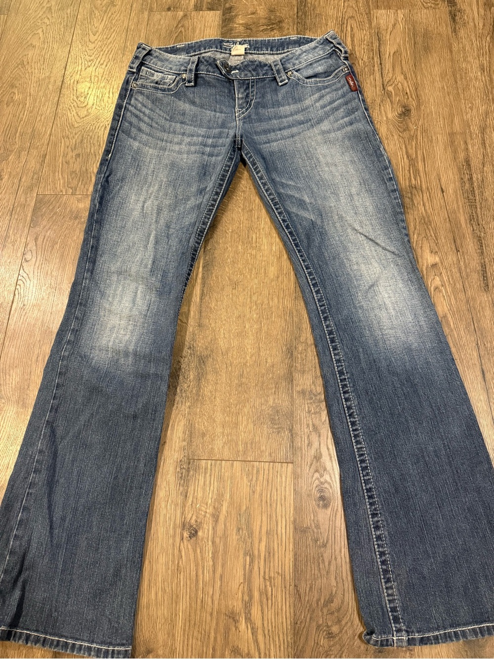 Silver Jeans Tuesday Women's Flare Jeans in Faded Blue